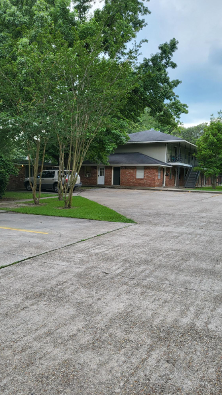 4114 Florida St - Photo 2 of 7