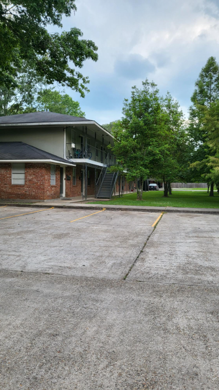 4114 Florida St - Photo 5 of 7