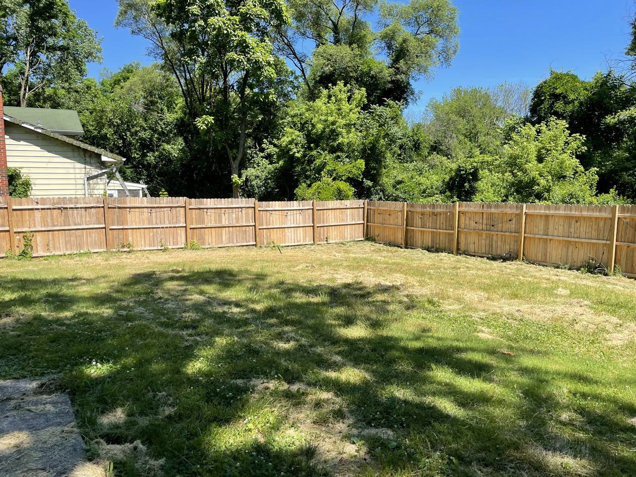 200 Berwick Ave - Photo 2 of 11