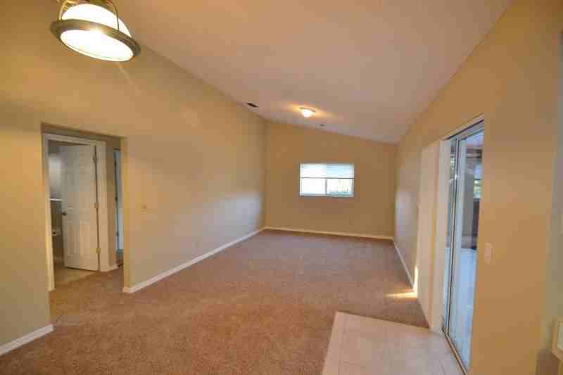 7115 Queen Palm Cir - Photo 3 of 5