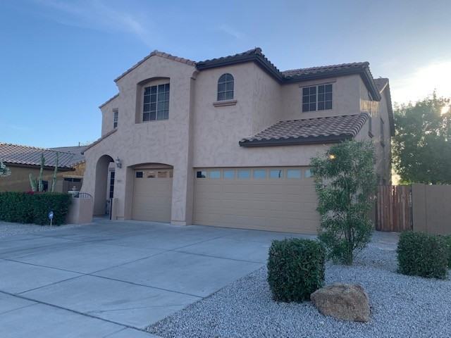 1402 S 167th Dr - Photo 3 of 10