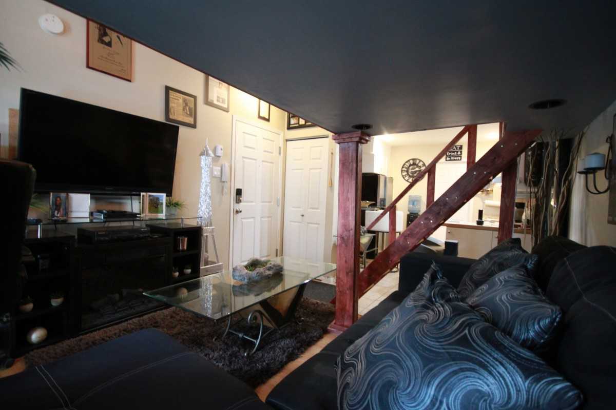 Hochelaga : CONDO STYLE LOFT + TERRACE, SEMI - Photo 3 of 12
