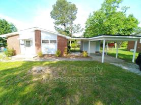 727 Oakgrove Dr - Photo 1 of 1