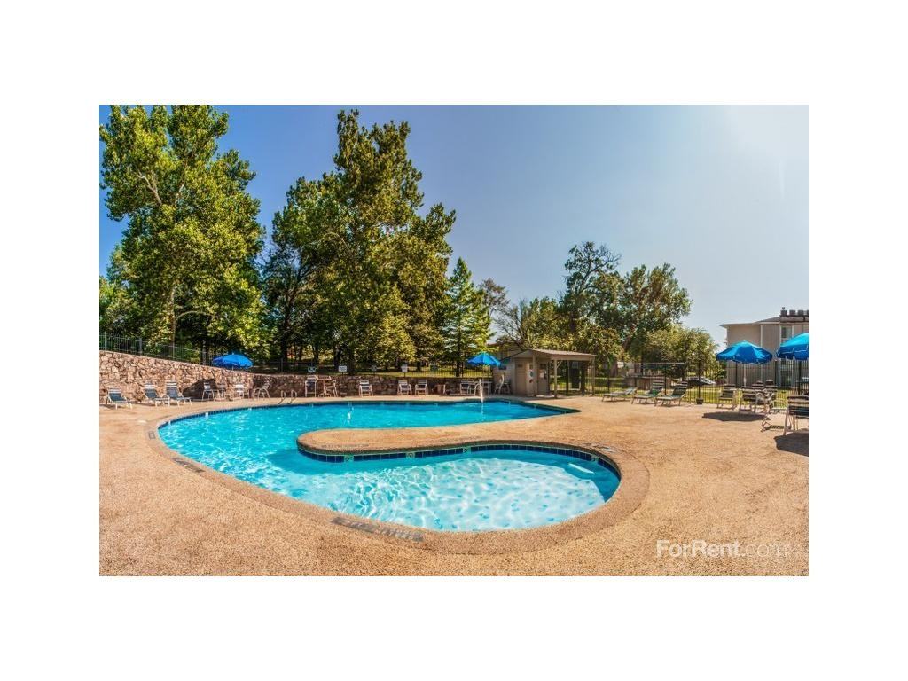 Forest Park Apartments - Photo 3 of 20