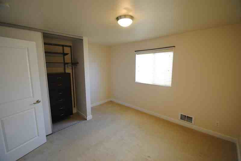 39 Etruria St #3 - Photo 5 of 7