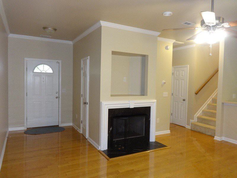 402 Cliffview Ct - Photo 5 of 14
