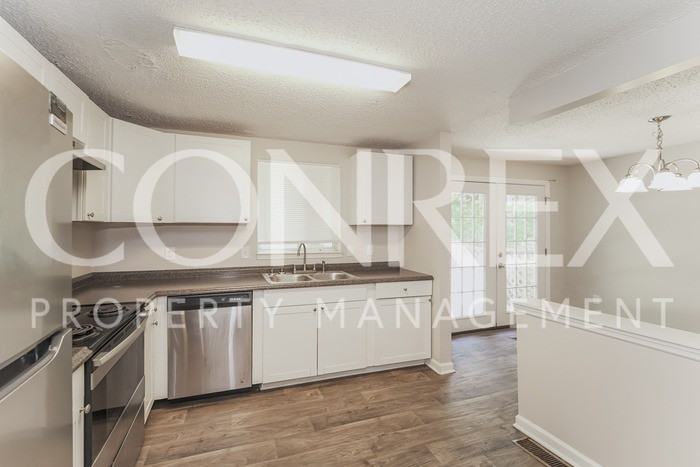 8114 Bald Ridge Dr - Photo 3 of 11