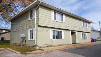 featured image of 775 Robins Rd #2