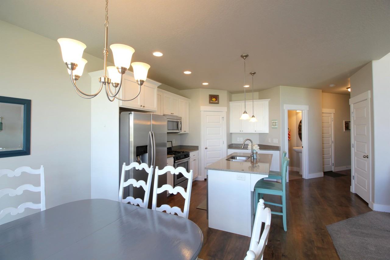 327 S 730 E #1 - Photo 7 of 19