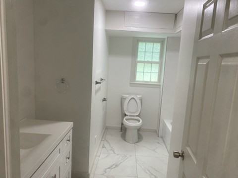 583 Jefferson St #1 - Photo 4 of 21