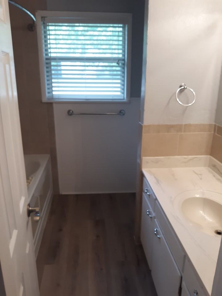 230 S Burdick St #1 - Photo 6 of 7