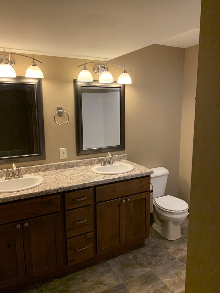 3276 White Oak Ln #3276 - Photo 3 of 7