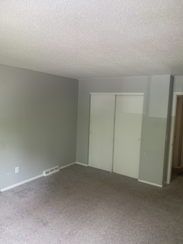 3205 Schuetzen Ln - Photo 2 of 16