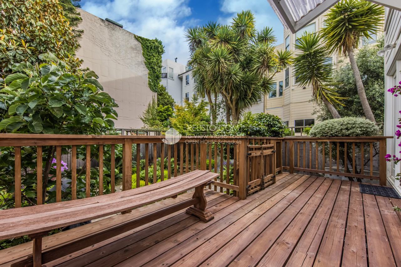 2369 Union St #1 - Photo 3 of 18