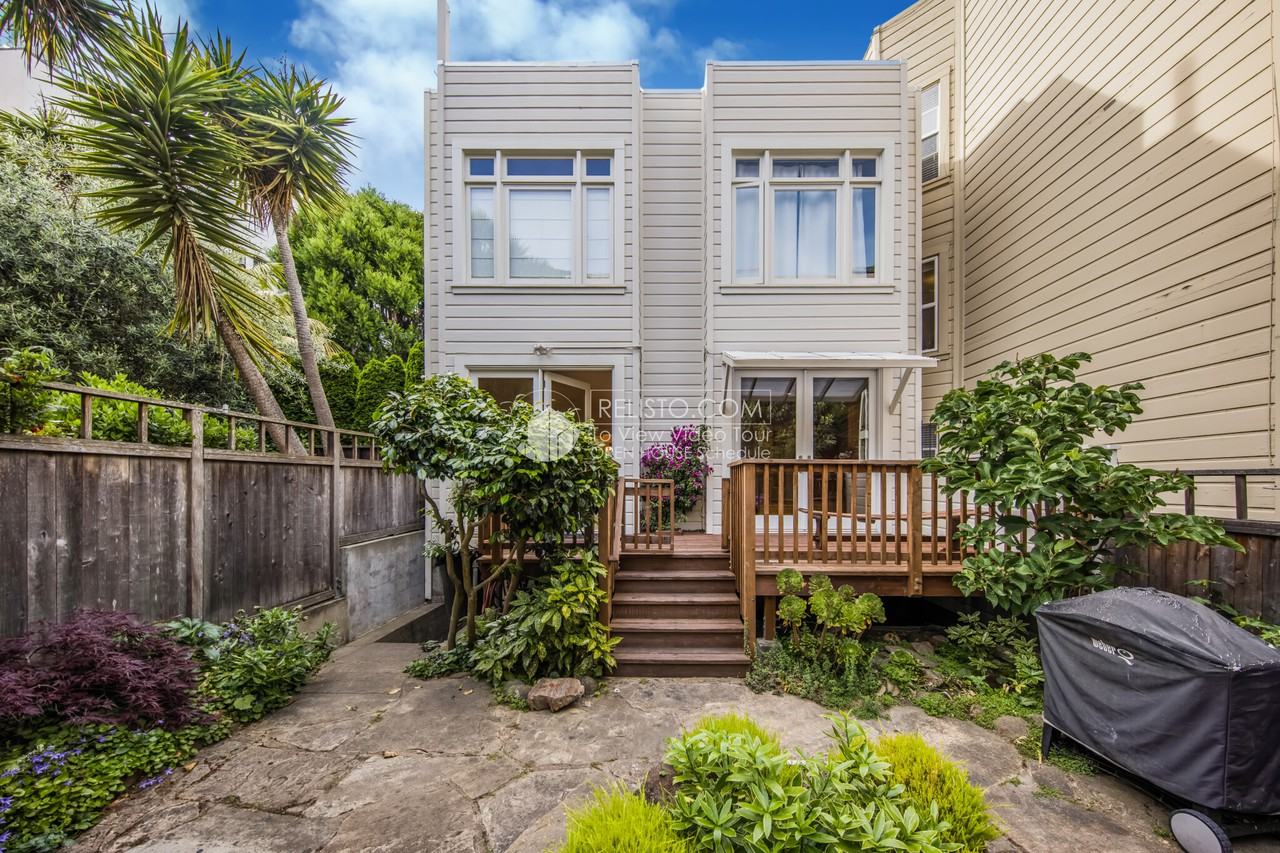 2369 Union St #1 - Photo 2 of 18