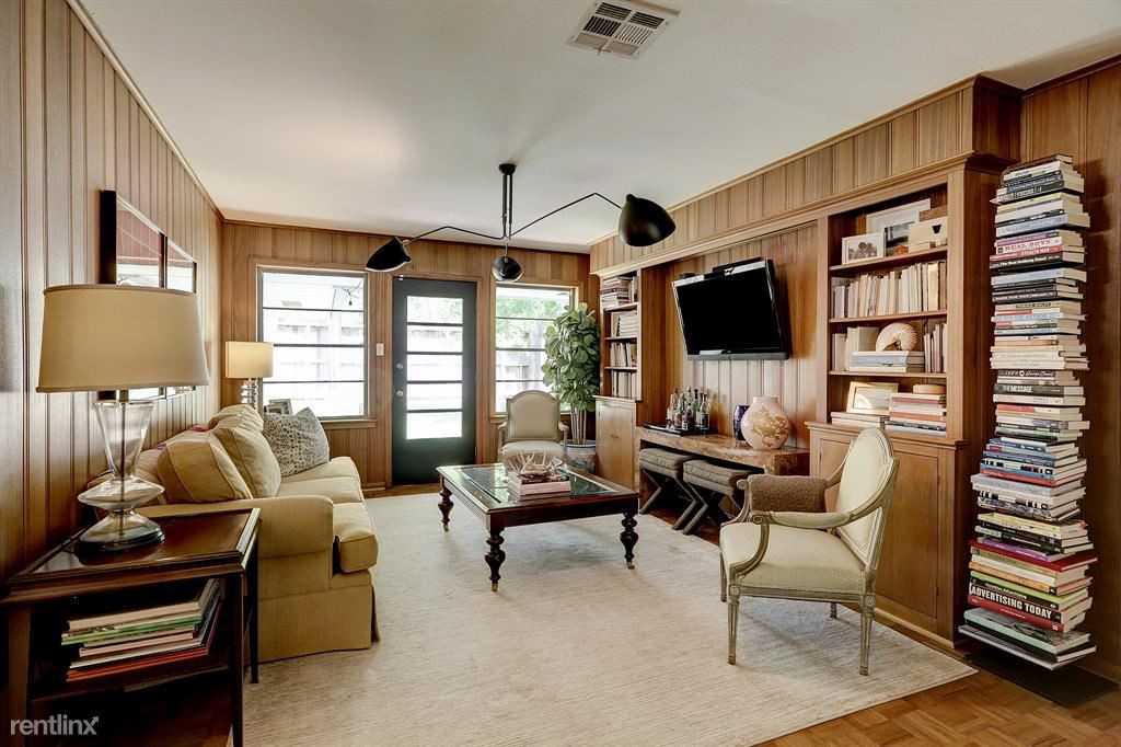 11334 Surrey Oaks Ln - Photo 3 of 10