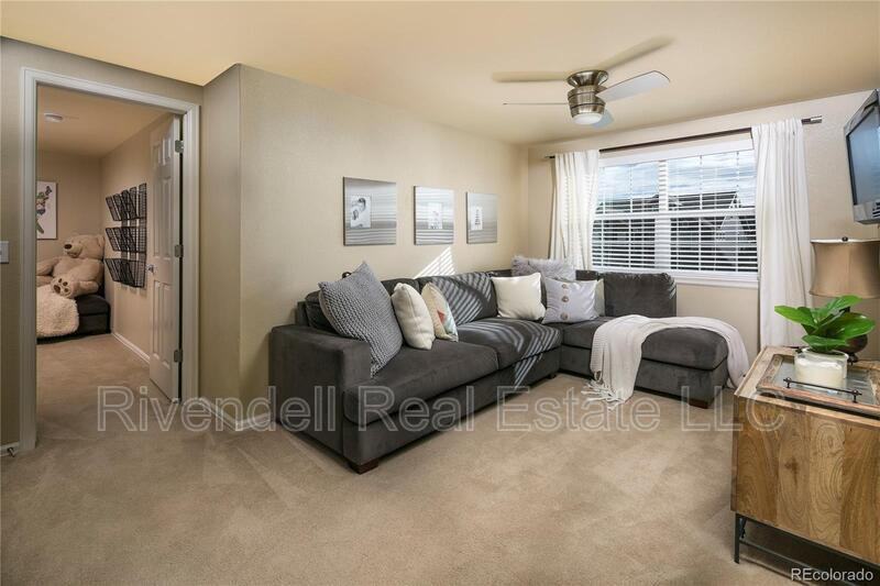 3633 Desert Ridge Cir - Photo 6 of 17