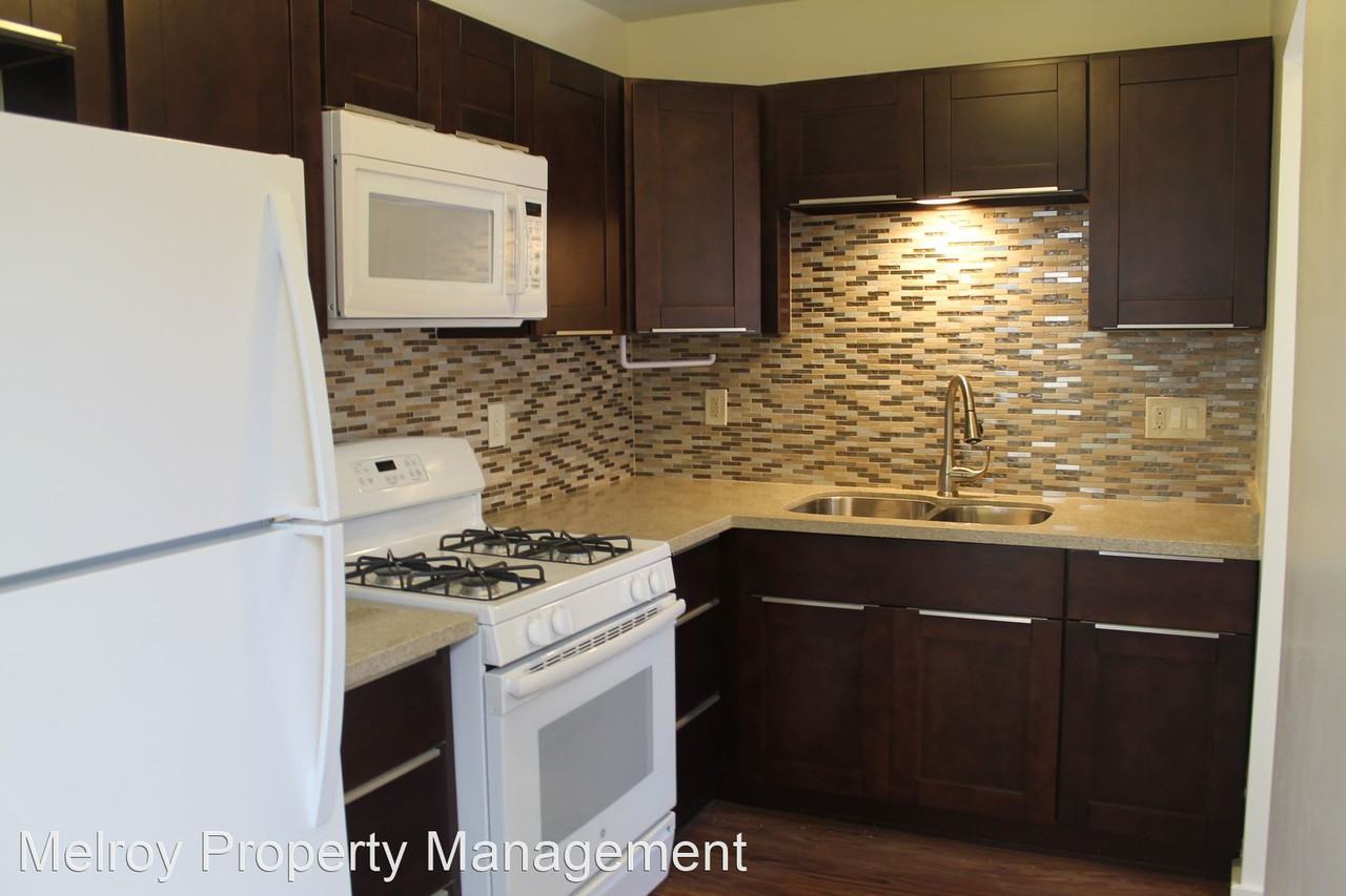 2054-2062 Thomas Ave - Photo 2 of 19