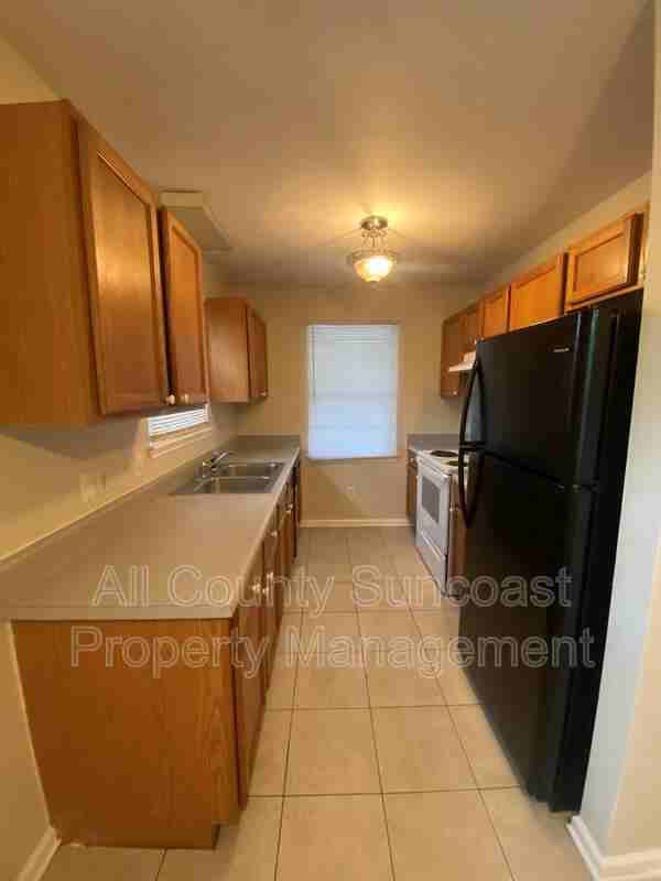 640 Mississippi St - Photo 2 of 7