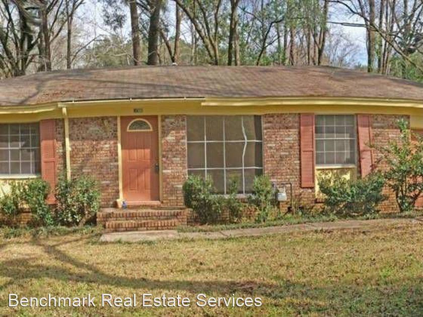 1820 Medart Dr - Photo 2 of 15