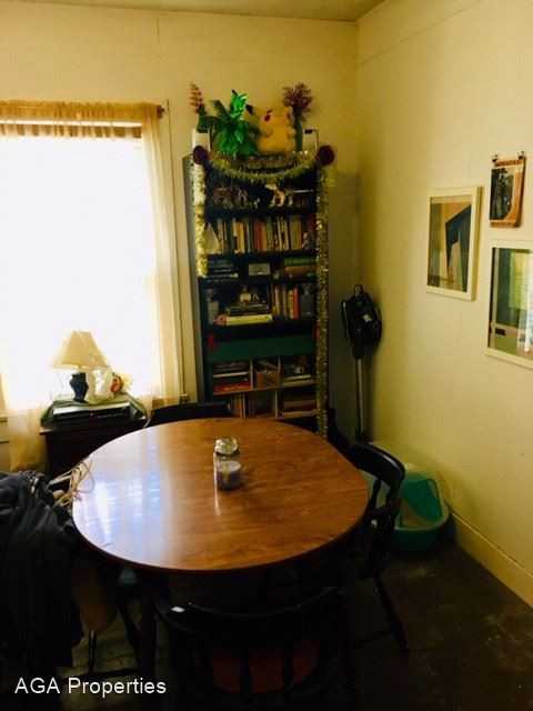 895 Boulevard - Photo 3 of 9