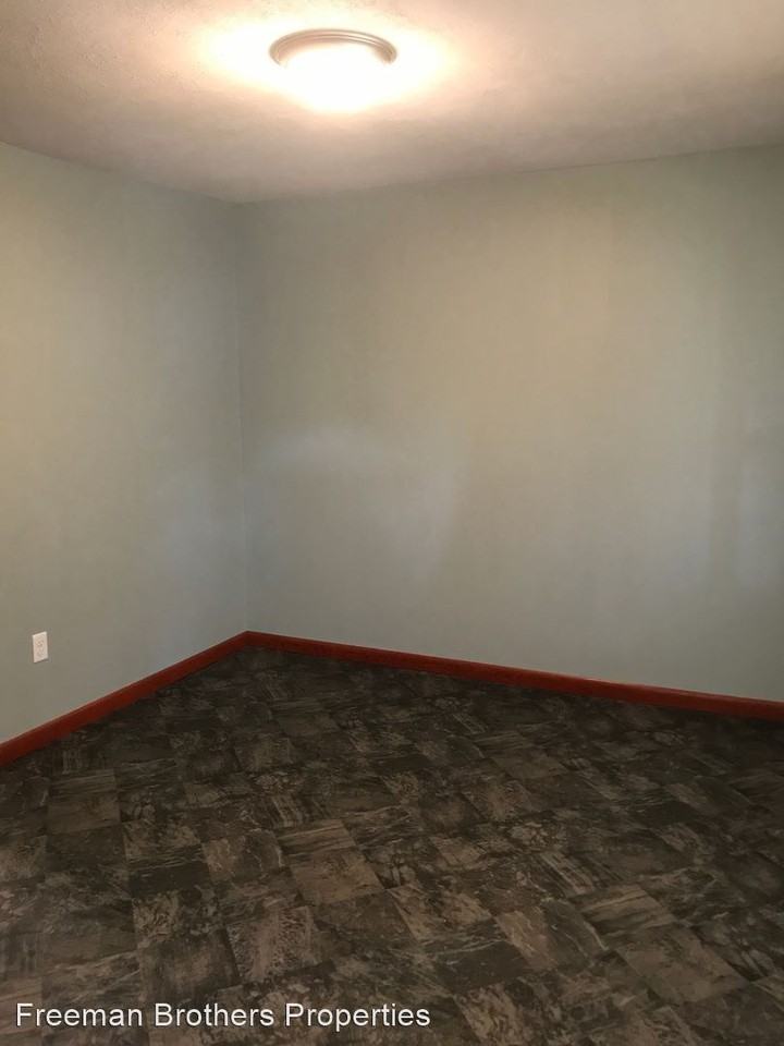 1312 Roosevelt St - Photo 3 of 12