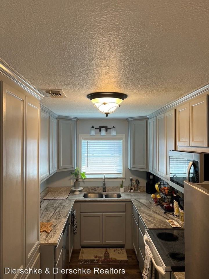 105 Dellwood Dr - Photo 2 of 45