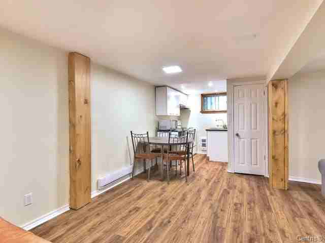 5817G Av Coolbrook #A - Photo 2 of 10