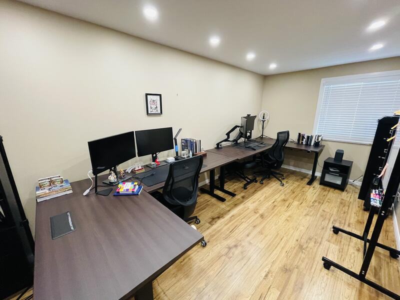 105 Erin Cres - Photo 3 of 12