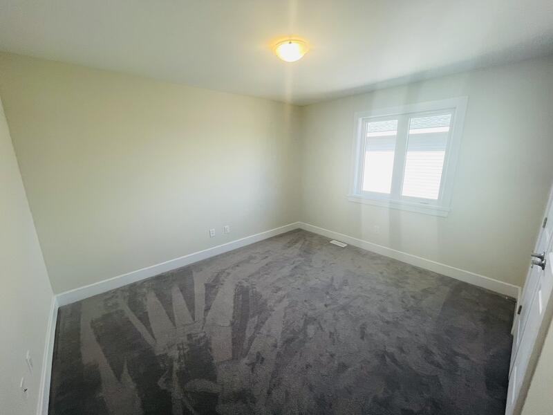 48 Robertson Lane - Photo 3 of 14