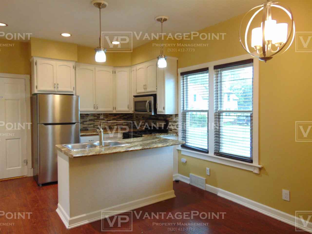 1145 S Webster Ave Lowr - Photo 2 of 9