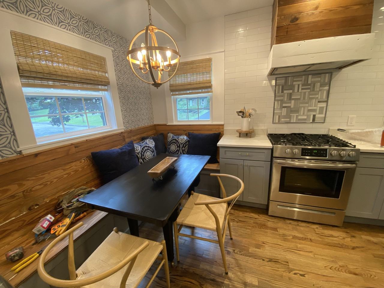 13 Chapin St - Photo 3 of 35