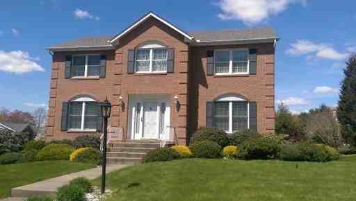 300 Dogwood Dr - Photo 2 of 19