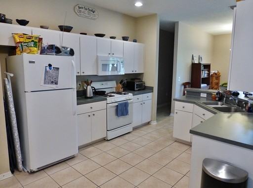 7030 Monarch Park Dr - Photo 2 of 17