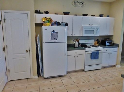 7030 Monarch Park Dr - Photo 3 of 17