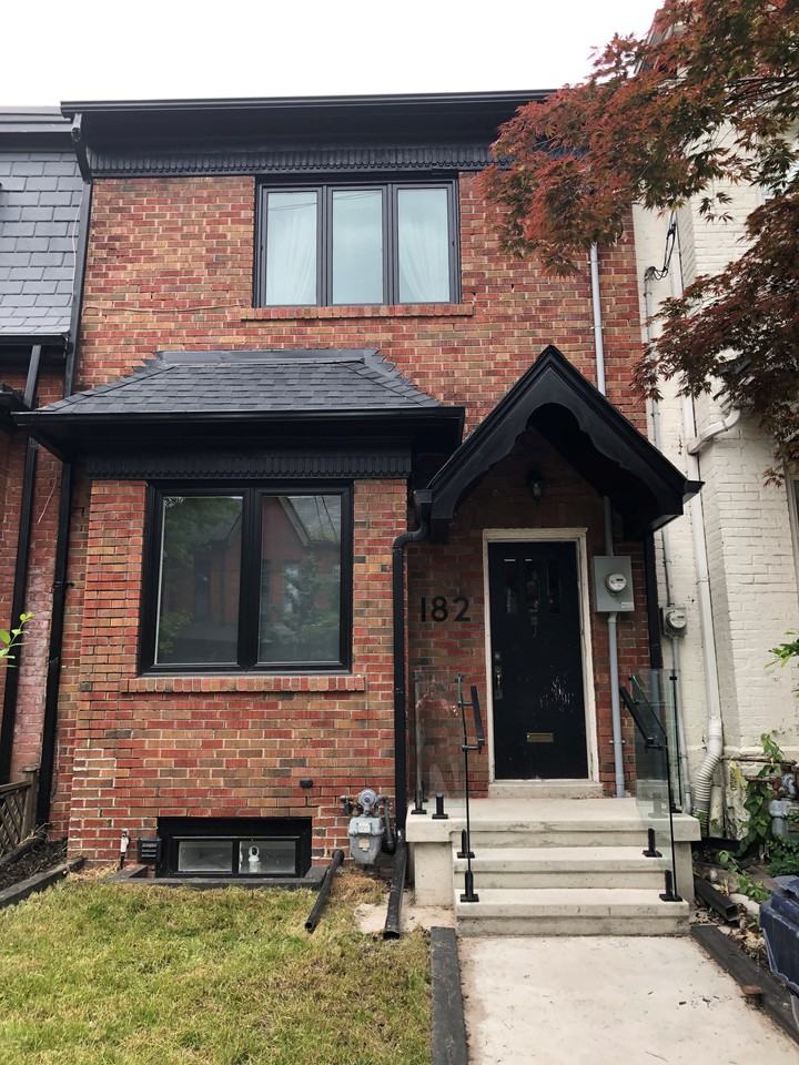 Borden St & Harbord St - Photo 6 of 12