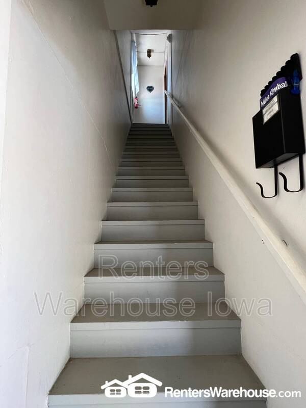 113 1/2 N 9th St - Photo 2 of 42