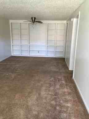 2076 Pine Grove Ln - Photo 2 of 5