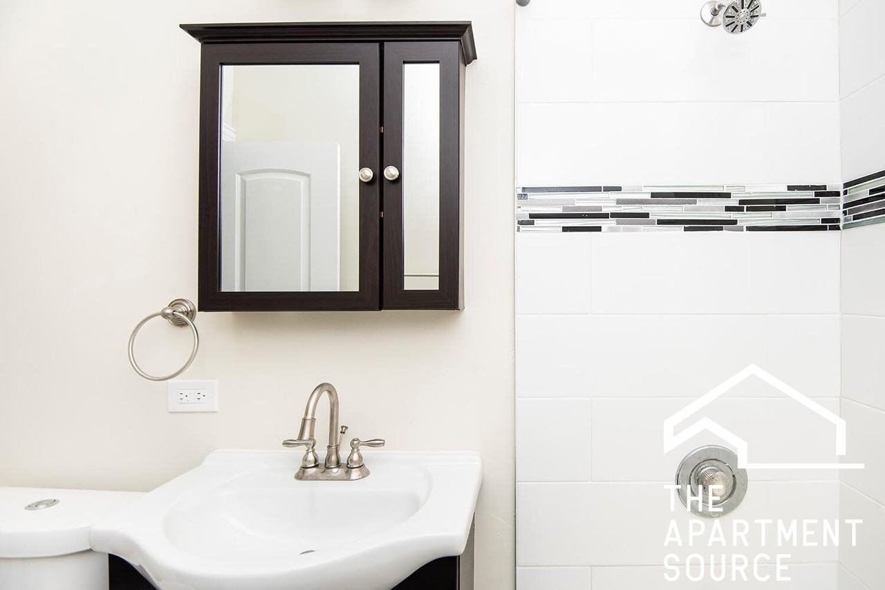 327 Kedzie St #2 - Photo 7 of 10