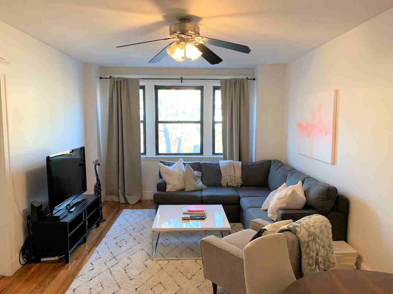 19 Egremont Rd #2 - Photo 2 of 19