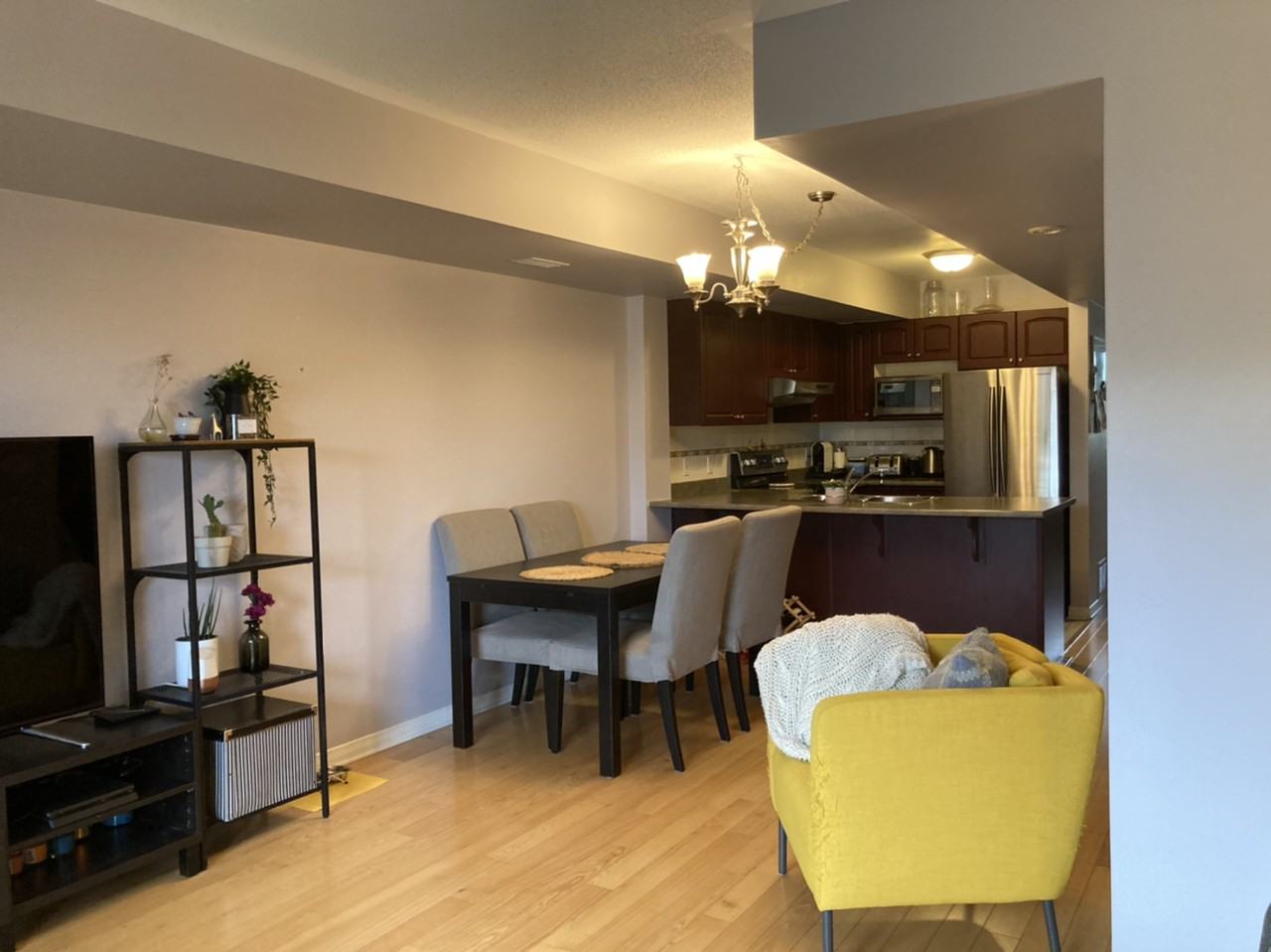 102 Strathaven Pvt - Photo 3 of 16