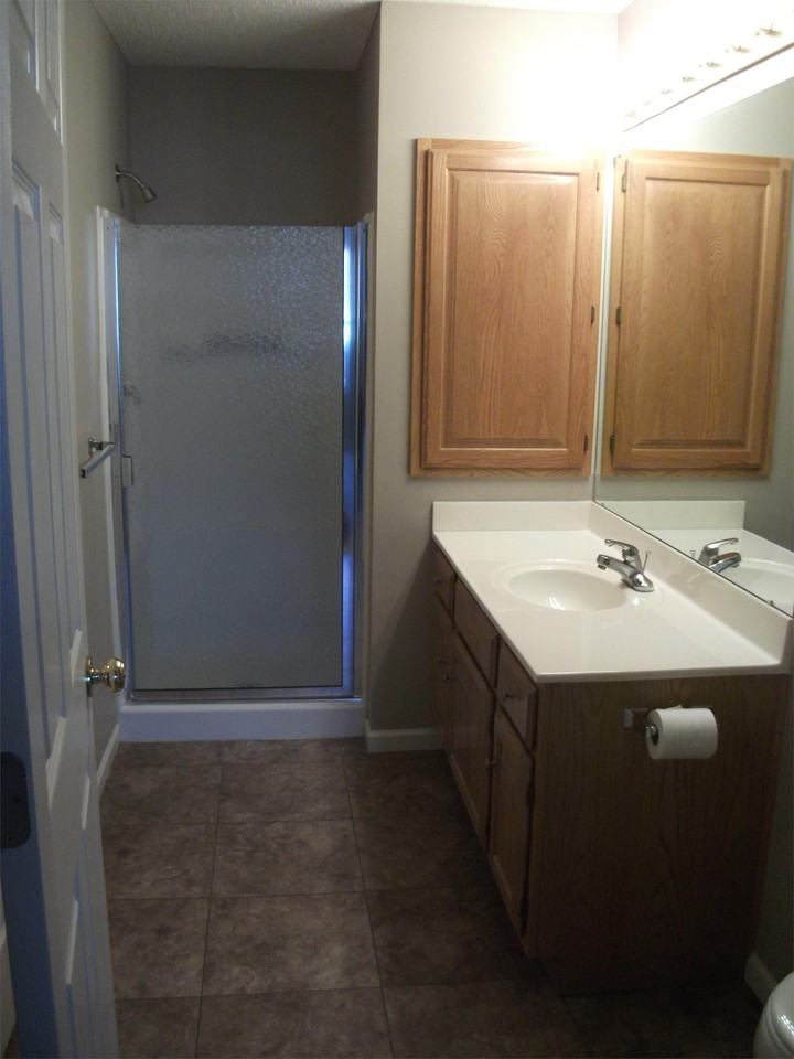 1105 Walters Dr #1 - Photo 3 of 10