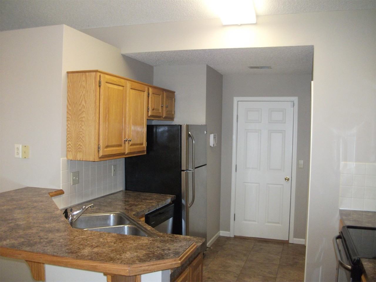 1105 Walters Dr #1 - Photo 5 of 10