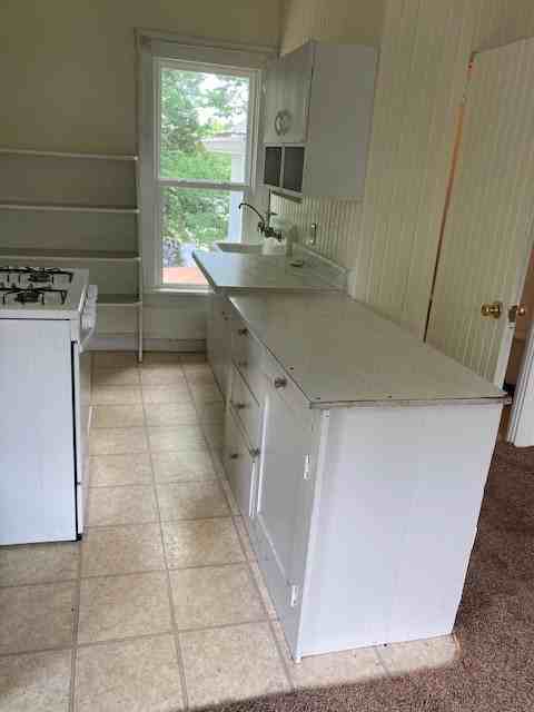 104 Ripley St #301 - Photo 2 of 9