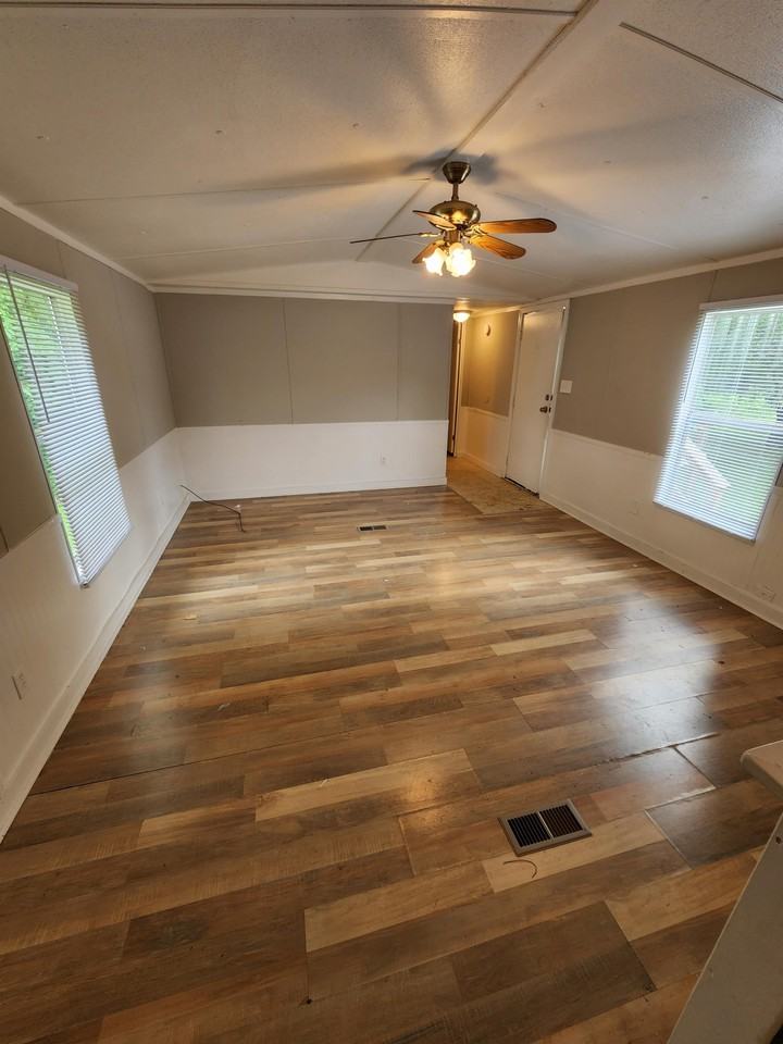 9500 9500 Hausmond WayRV21 *Rental* #RV21 - Photo 3 of 10