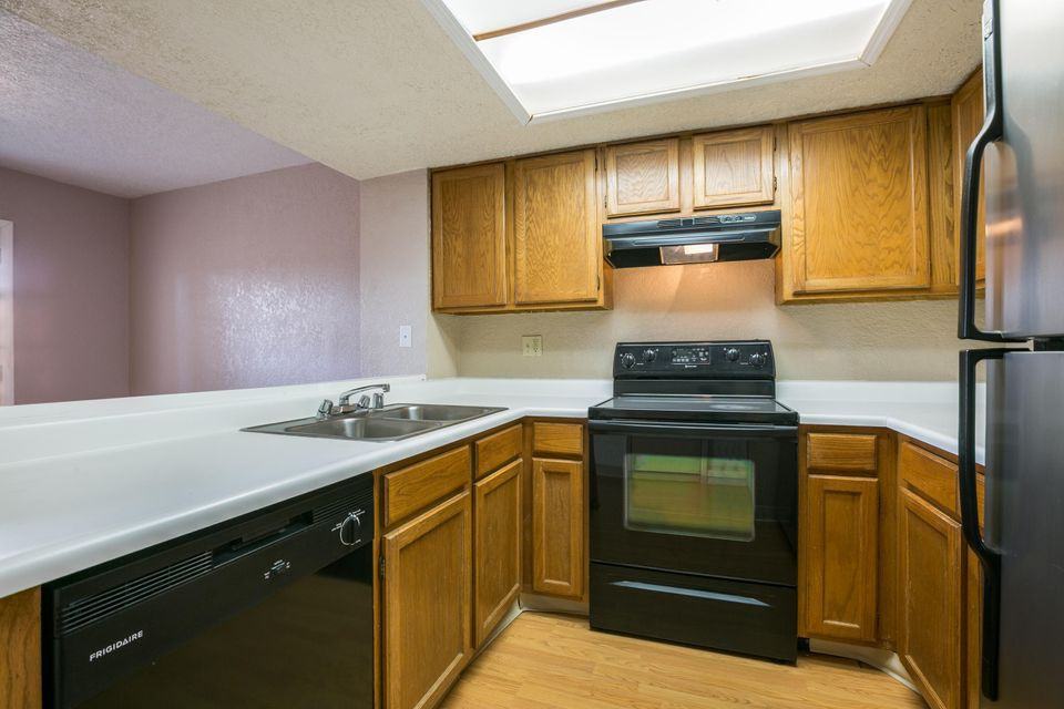 6041 Sequoia Road Northwest - 1Unit B5 #1 - Photo 7 of 20