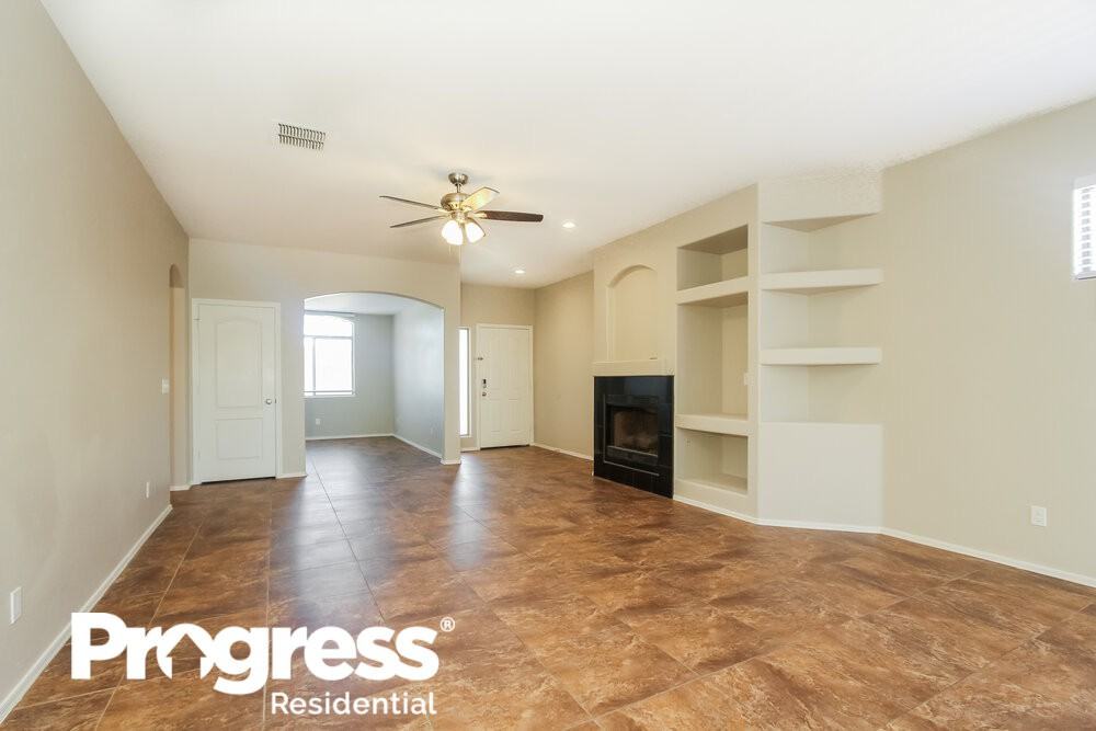 5356 N Mesquite Bosque Way - Photo 3 of 16