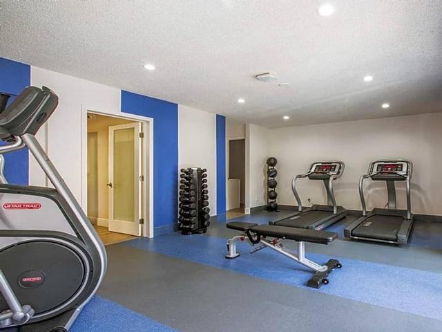 11217 Barnwall St - Photo 3 of 14