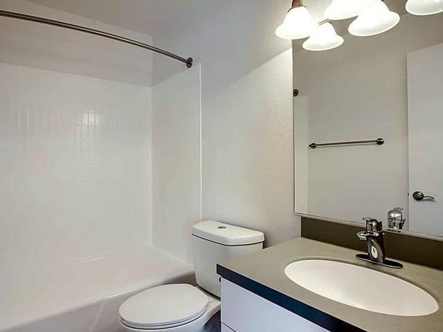 11217 Barnwall St - Photo 2 of 14