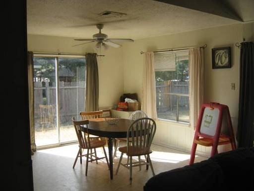 1814 Laura Ln - Photo 2 of 4